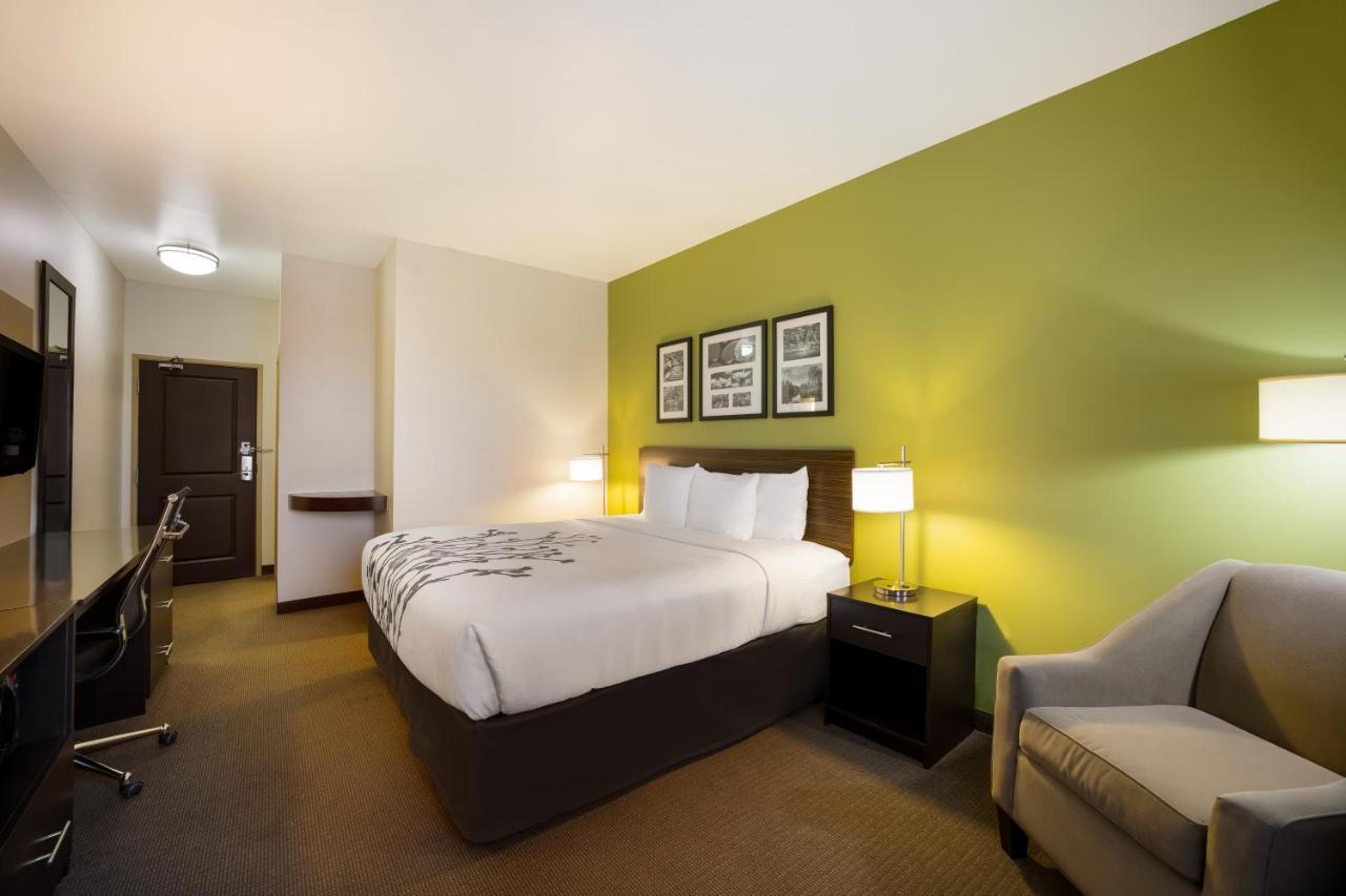 Sleep Inn & Suites Colby Exteriör bild