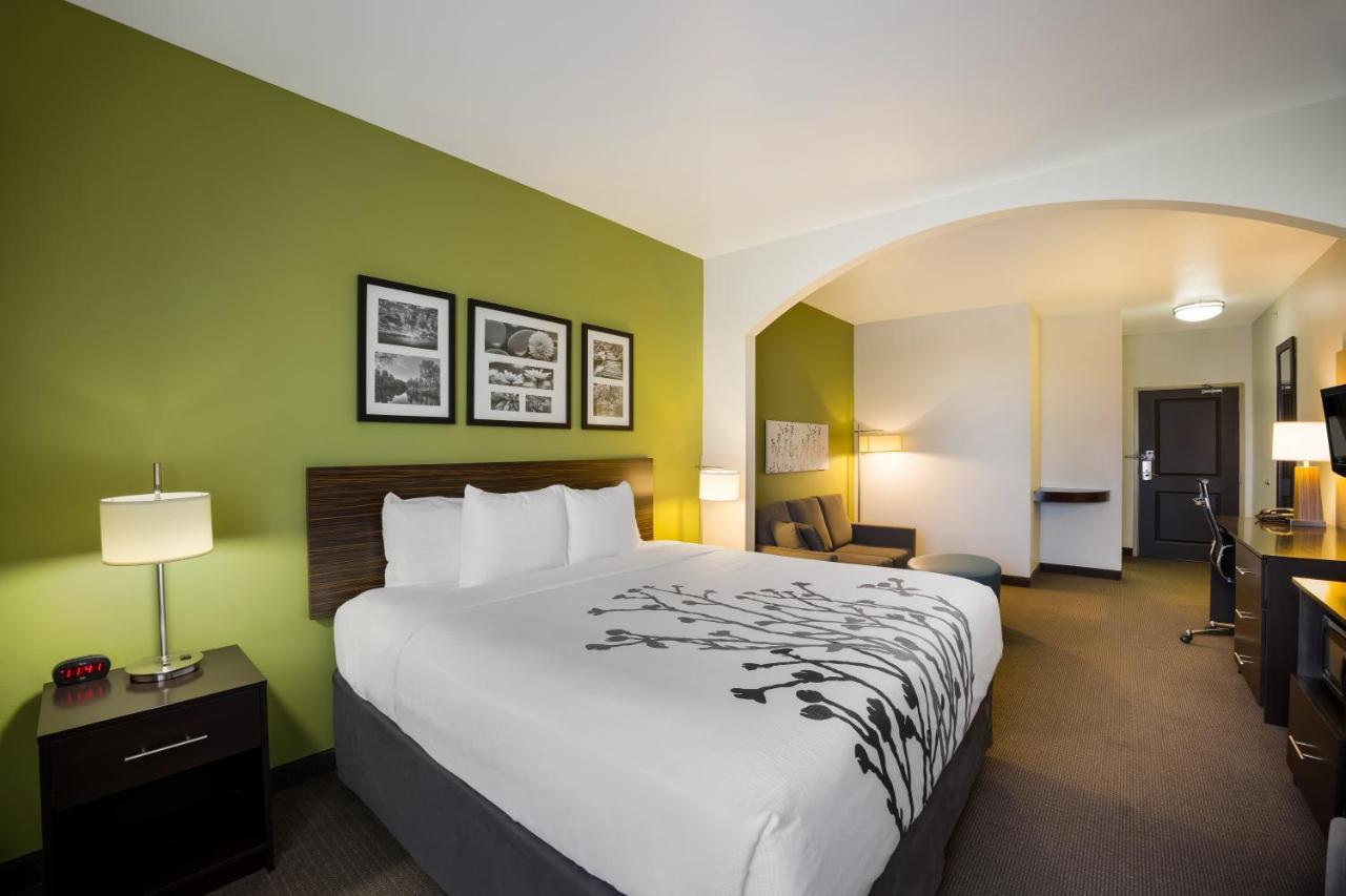 Sleep Inn & Suites Colby Exteriör bild