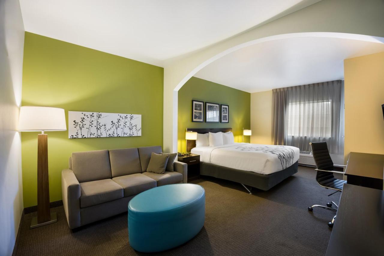 Sleep Inn & Suites Colby Exteriör bild