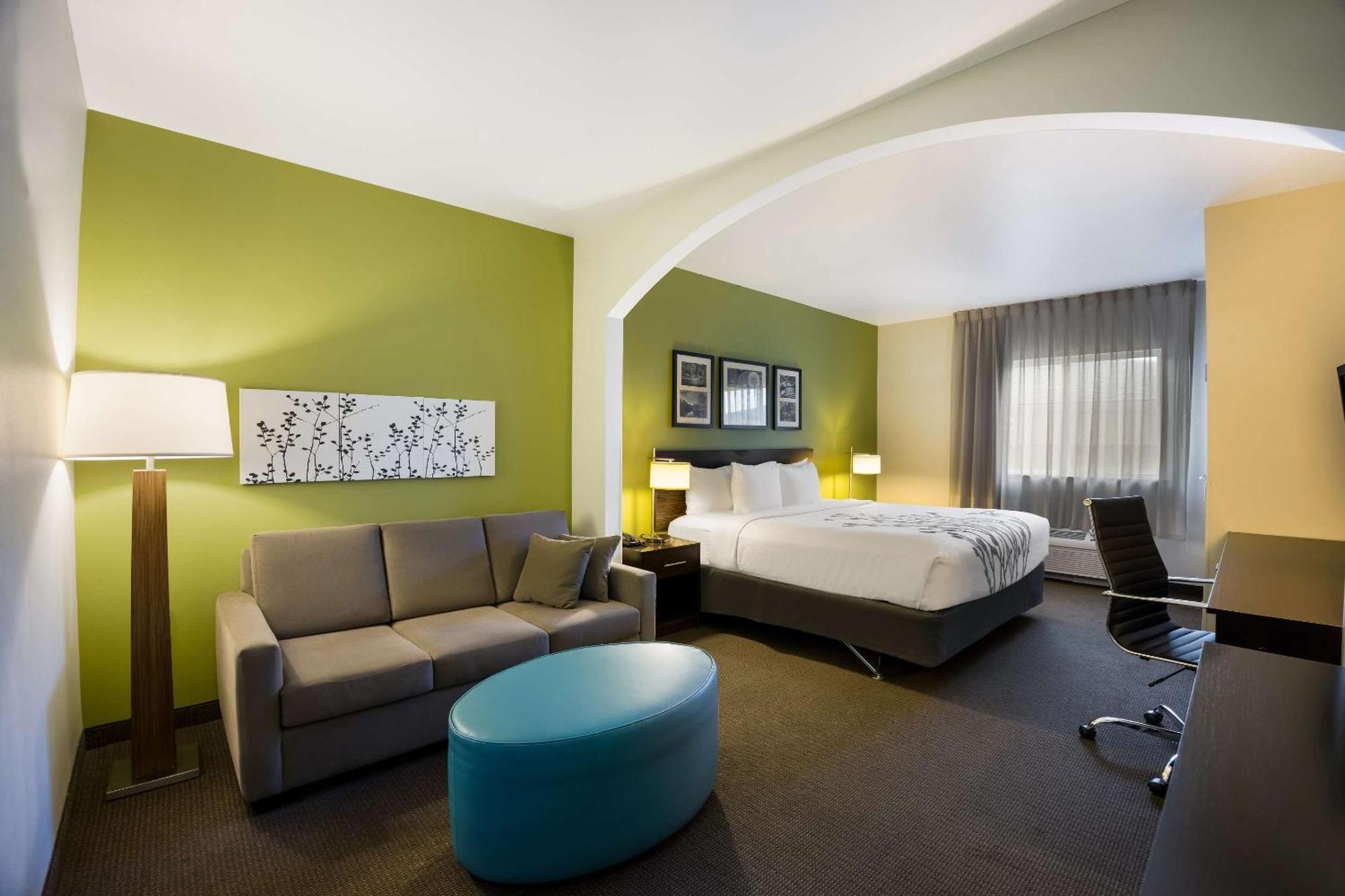 Sleep Inn & Suites Colby Exteriör bild