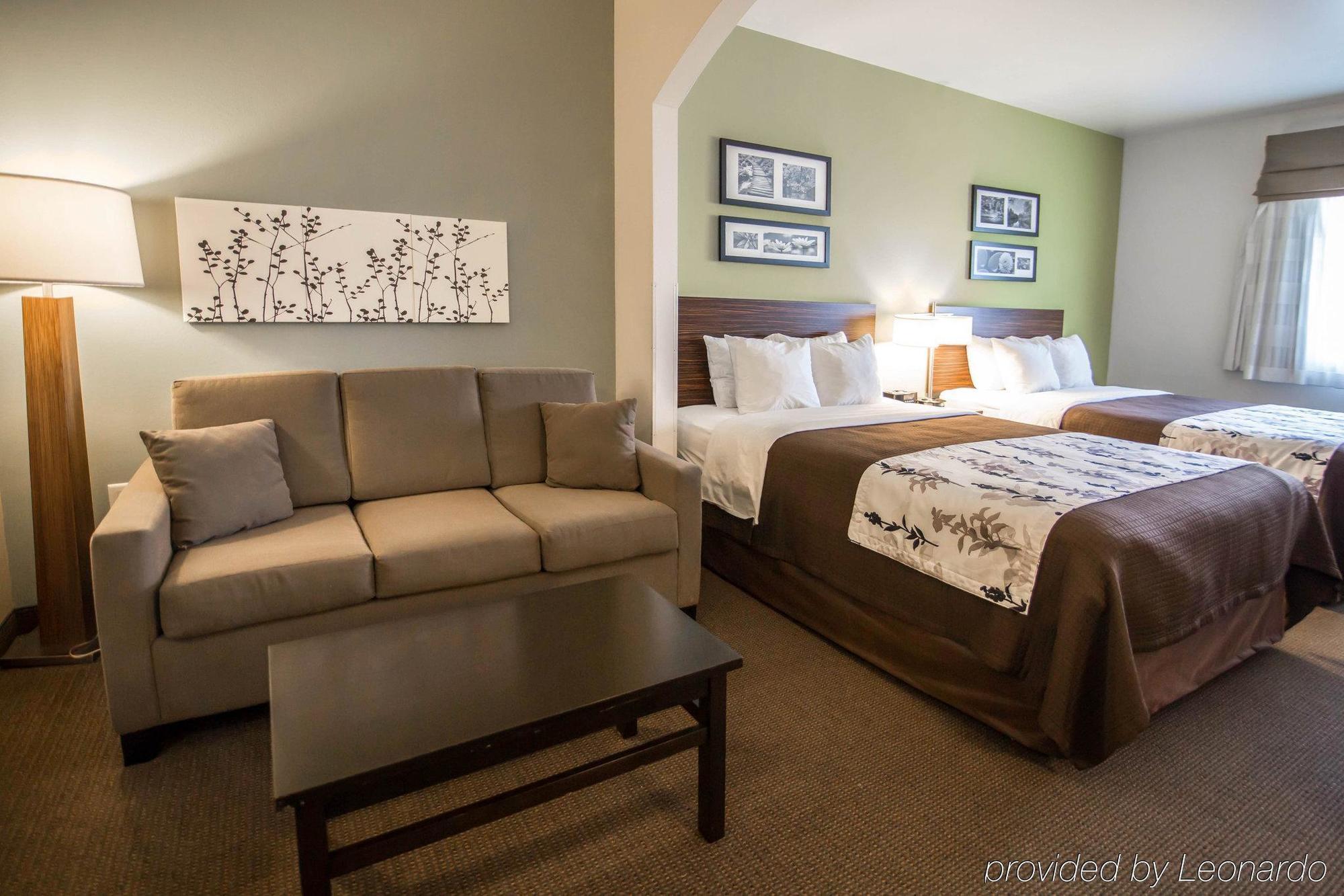 Sleep Inn & Suites Colby Exteriör bild